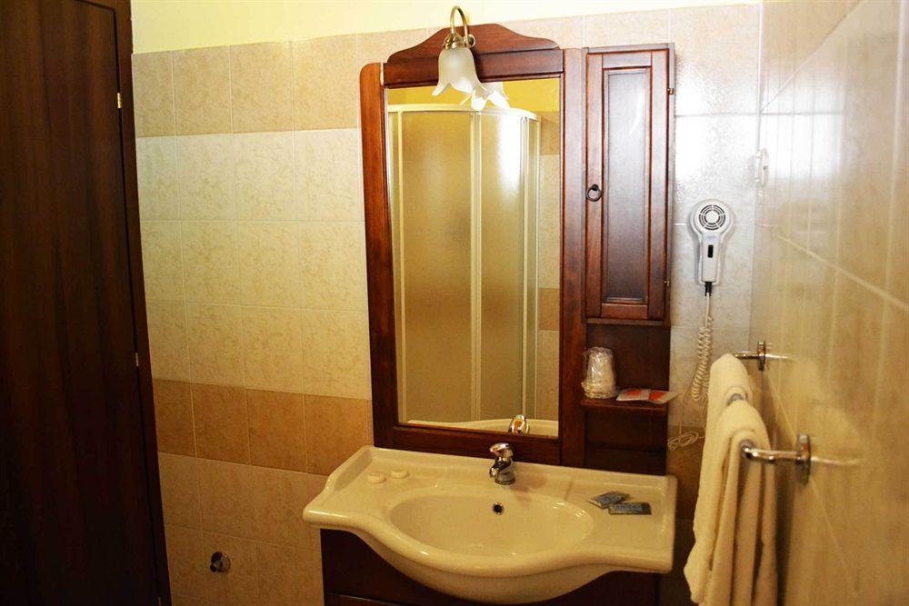Torre Di Renda Guest House Piazza Armerina Exterior photo