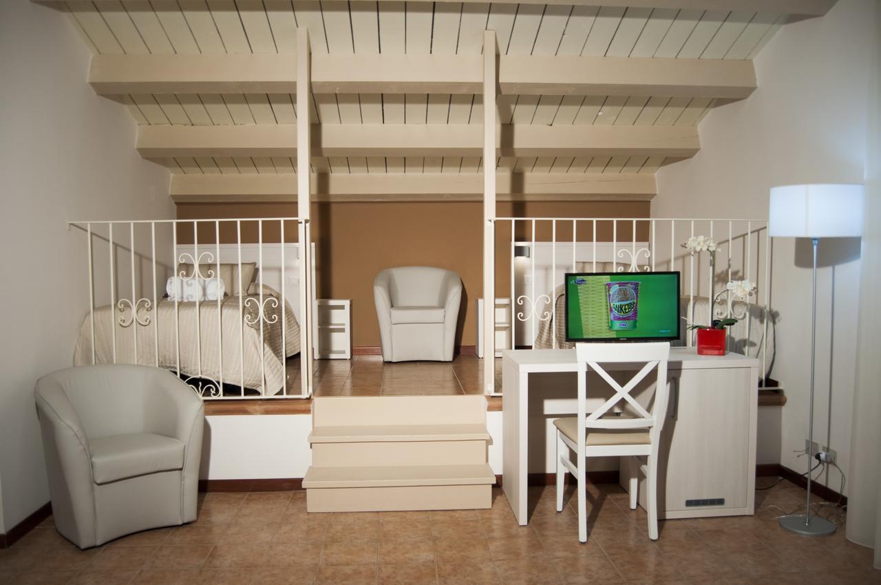 Torre Di Renda Guest House Piazza Armerina Exterior photo