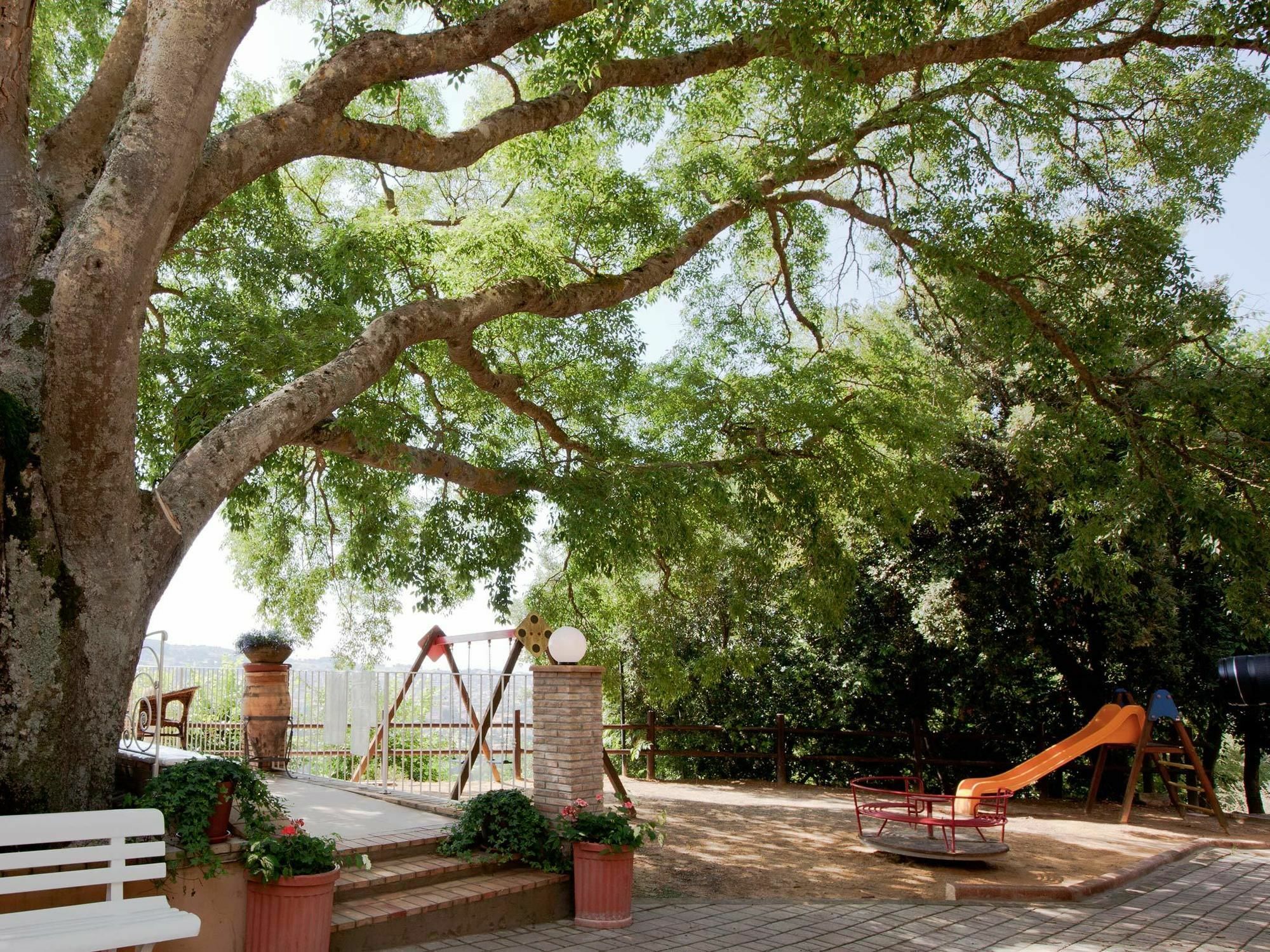 Torre Di Renda Guest House Piazza Armerina Exterior photo