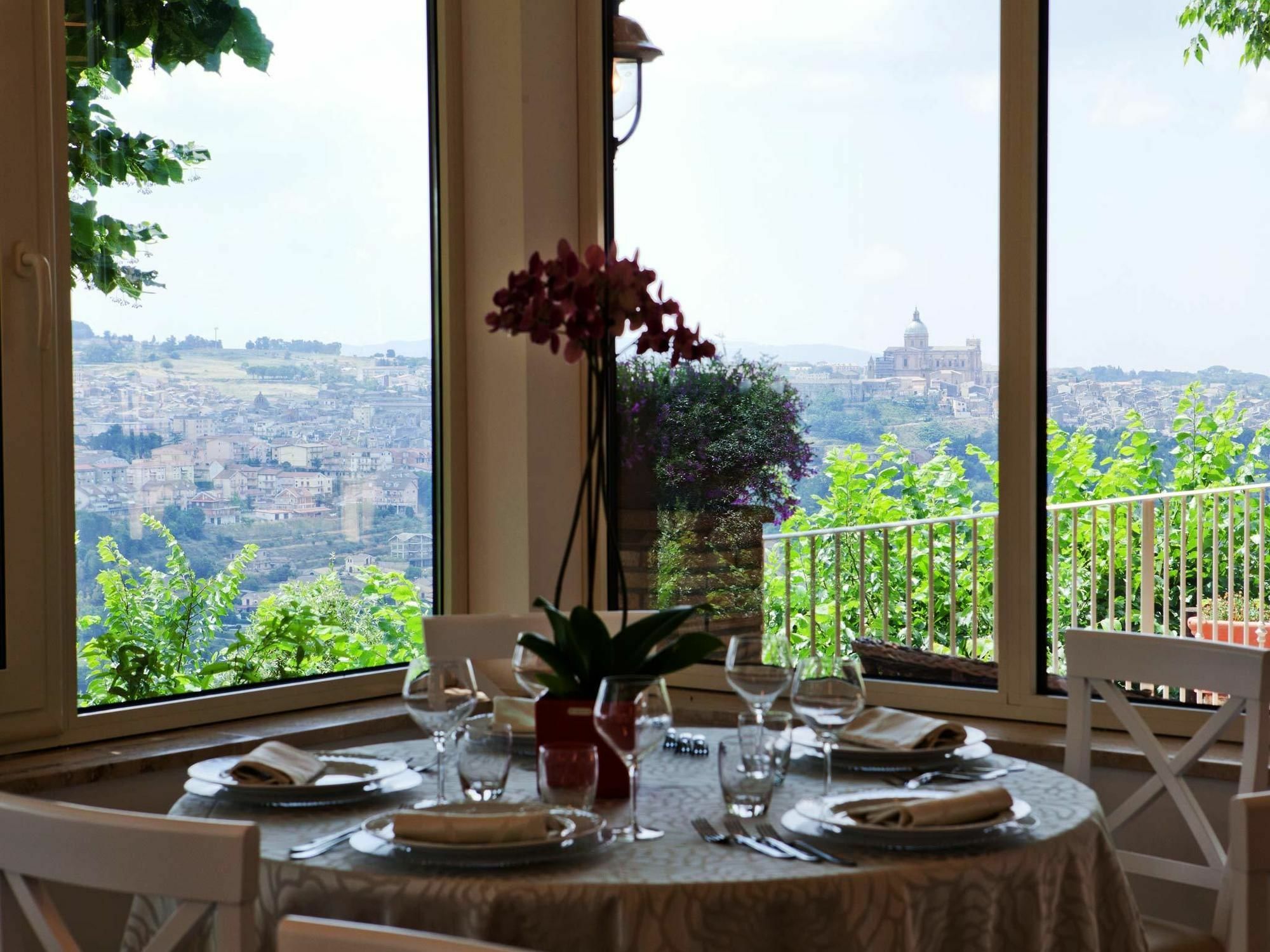 Torre Di Renda Guest House Piazza Armerina Exterior photo